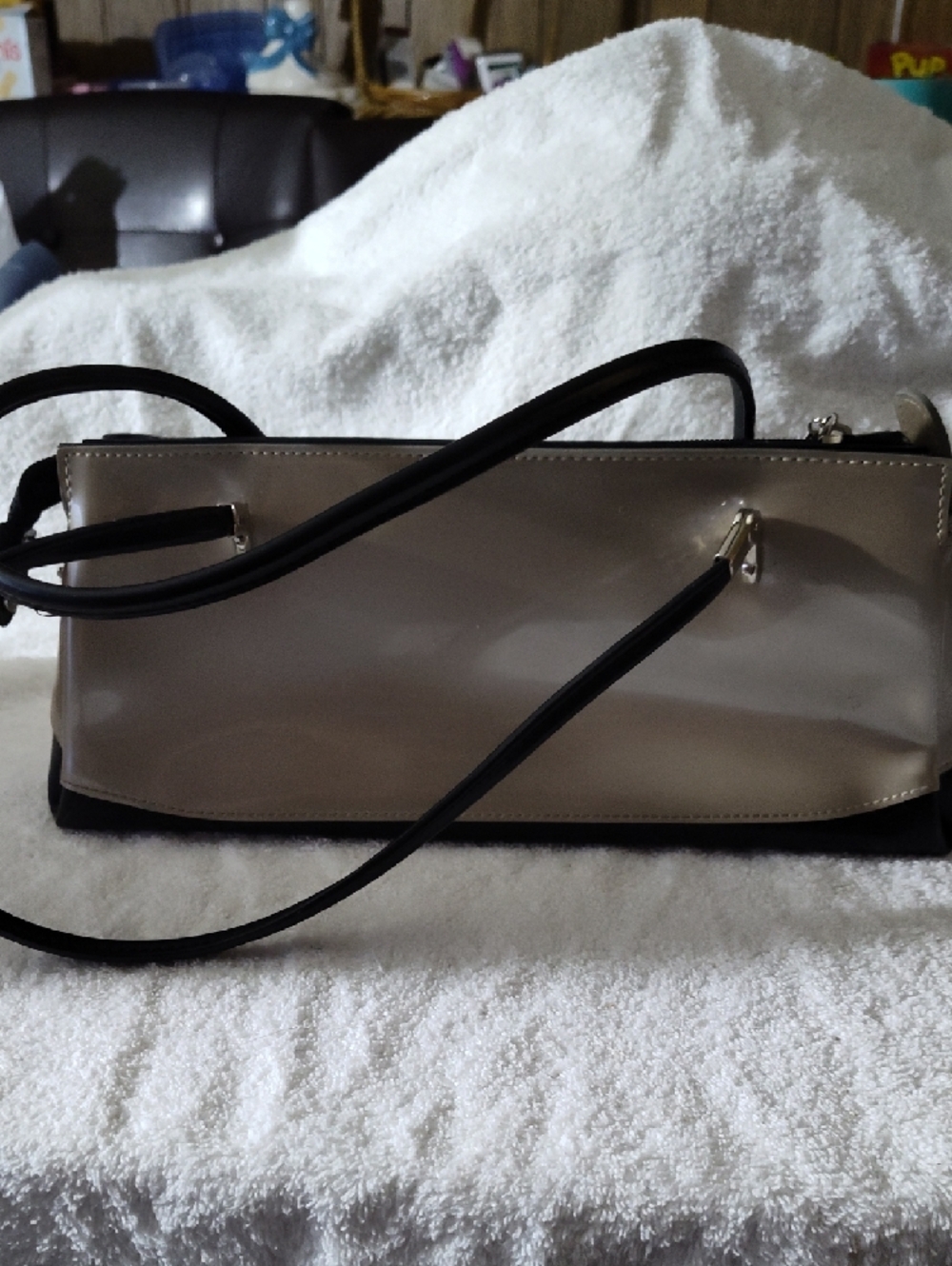 Beijo Gray And Black Shoulder Bag - Picture 3 of 5